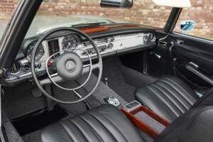 Imagen 3/50 de Mercedes-Benz 280 SL (1969)