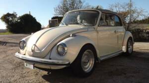 Image 24/50 de Volkswagen Coccinelle 1303 LS (1973)