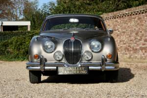 Bild 25/50 von Jaguar Mk II 3.4 (1966)