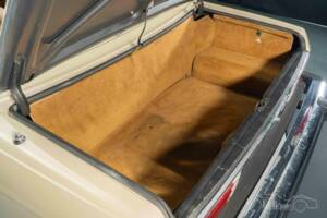 Immagine 26/29 di Mercedes-Benz 380 SL (1983)