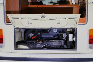 Afbeelding 33/36 van Volkswagen T2b Westfalia (1974)