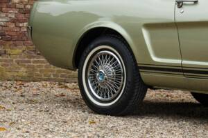Obraz 36/50 pojazdu Ford Mustang GT (1966)