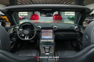 Image 17/25 de Mercedes-AMG SL 63 4MATIC+ (2024)