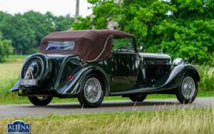 Image 18/50 of Bentley 3 1&#x2F;2 Liter Park Ward DHC (1934)