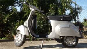 Image 2/43 of Piaggio Vespa 125 Primavera (1973)