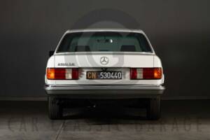 Bild 3/21 von Mercedes-Benz 280 SE (1982)