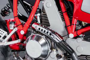 Image 14/46 of Ducati DUMMY (2002)
