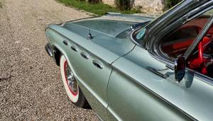 Image 33/50 of Buick Electra 225 Convertible (1962)