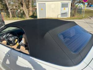 Image 13/18 of BMW 330Ci (2001)