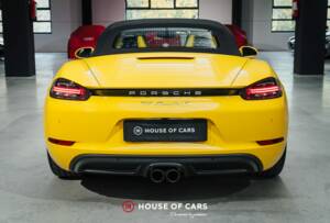 Image 8/25 of Porsche 718 Boxster S (2016)