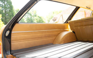 Image 52/57 of Ford Granada Turnier 2,3 (1976)