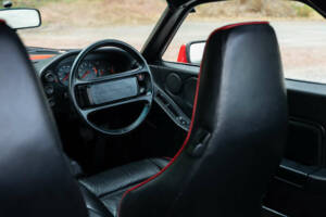 Image 37/50 of Porsche 928 S (1986)