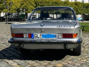 Image 6/72 of BMW 3.0 CS (1973)