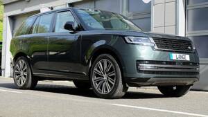 Image 57/61 of Land Rover Range Rover D350 (2025)