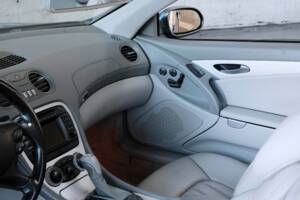 Bild 17/38 von Mercedes-Benz SL 55 AMG (2002)
