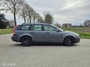 Image 3/33 de Volvo V50 2.4 (2005)