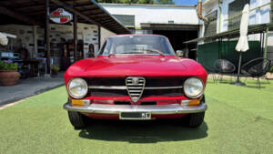 Bild 5/50 von Alfa Romeo Giulia 1300 GT Junior (1971)