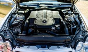 Image 5/50 de Mercedes-Benz SL 500 (2003)