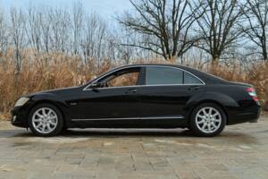 Bild 5/50 von Mercedes-Benz S 600 L (2007)