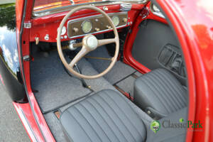 Image 12/50 of FIAT 500 C Topolino (1952)