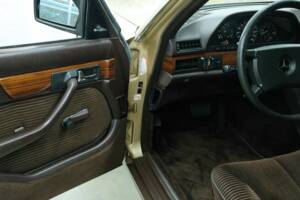 Bild 44/50 von Mercedes-Benz 280 SE (1980)