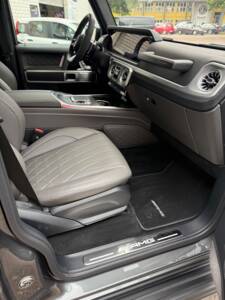 Bild 10/12 von Mercedes-AMG G 63 (LWB) (2025)
