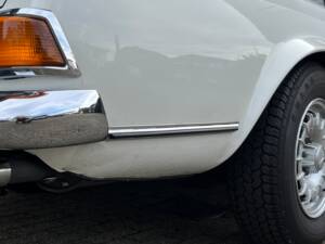 Image 99/100 of Mercedes-Benz 280 SL (1970)