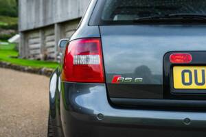 Image 48/50 of Audi RS6 Avant (2003)
