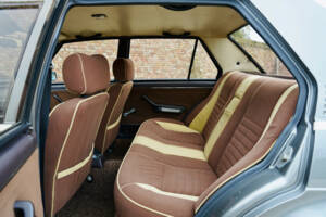 Immagine 18/50 di Alfa Romeo Giulietta 2.0 (1981)