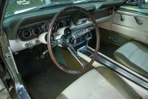 Obraz 30/50 pojazdu Ford Mustang GT (1966)
