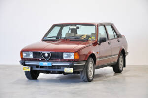 Imagen 7/38 de Alfa Romeo Giulietta 1.6 (1983)
