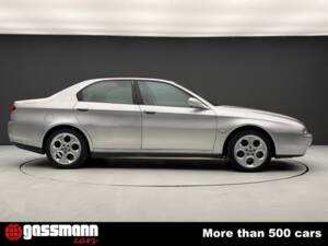 Image 4/15 de Alfa Romeo 166 2.5i V6 24V (2002)