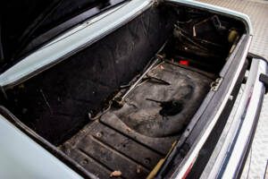 Bild 28/47 von Mercedes-Benz 450 SL (1973)