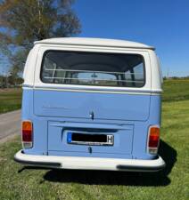 Image 3/8 of Volkswagen T2 a/b (1972)