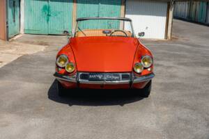 Image 9/56 of Citroën DS 21 Chapron (1967)