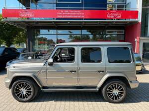 Image 1/28 de Mercedes-Benz G 500 (LWB) (2019)