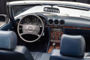 Bild 33/46 von Mercedes-Benz 420 SL (1985)