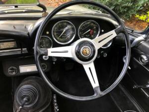 Bild 19/50 von Alfa Romeo 2600 Spider (1964)