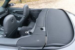 Image 41/50 of Porsche 911 Carrera 4S (2003)