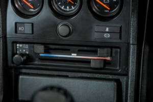 Immagine 24/50 di Porsche 924 S (1986)