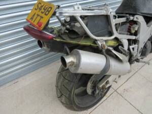 Bild 30/31 von Suzuki TL 1000R (1998)