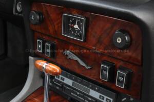 Immagine 14/46 di Jaguar XJ 12 (1986)