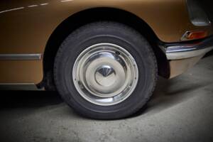 Image 37/99 of Citroën DS 23 Injection (1973)