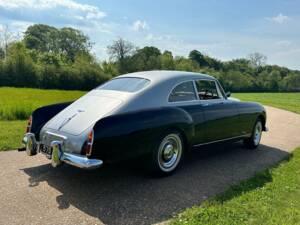 Bild 5/50 von Bentley S 1 Continental (1955)