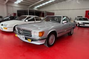 Image 2/34 of Mercedes-Benz 420 SL (1987)