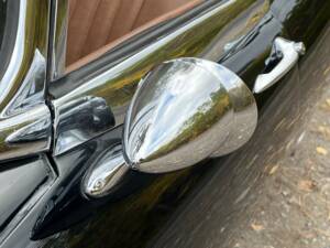 Bild 28/47 von Jaguar E-Type (1968)