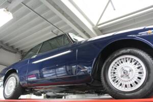 Immagine 7/50 di Alfa Romeo 2000 GTV (1974)