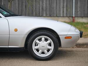 Image 22/48 de Mazda MX-5 1.6 (1900)
