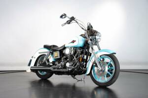 Bild 4/50 von Harley-Davidson Dyna Glide Custom (1994)