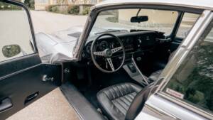 Bild 15/81 von Jaguar E-Type V12 (2+2) (1971)